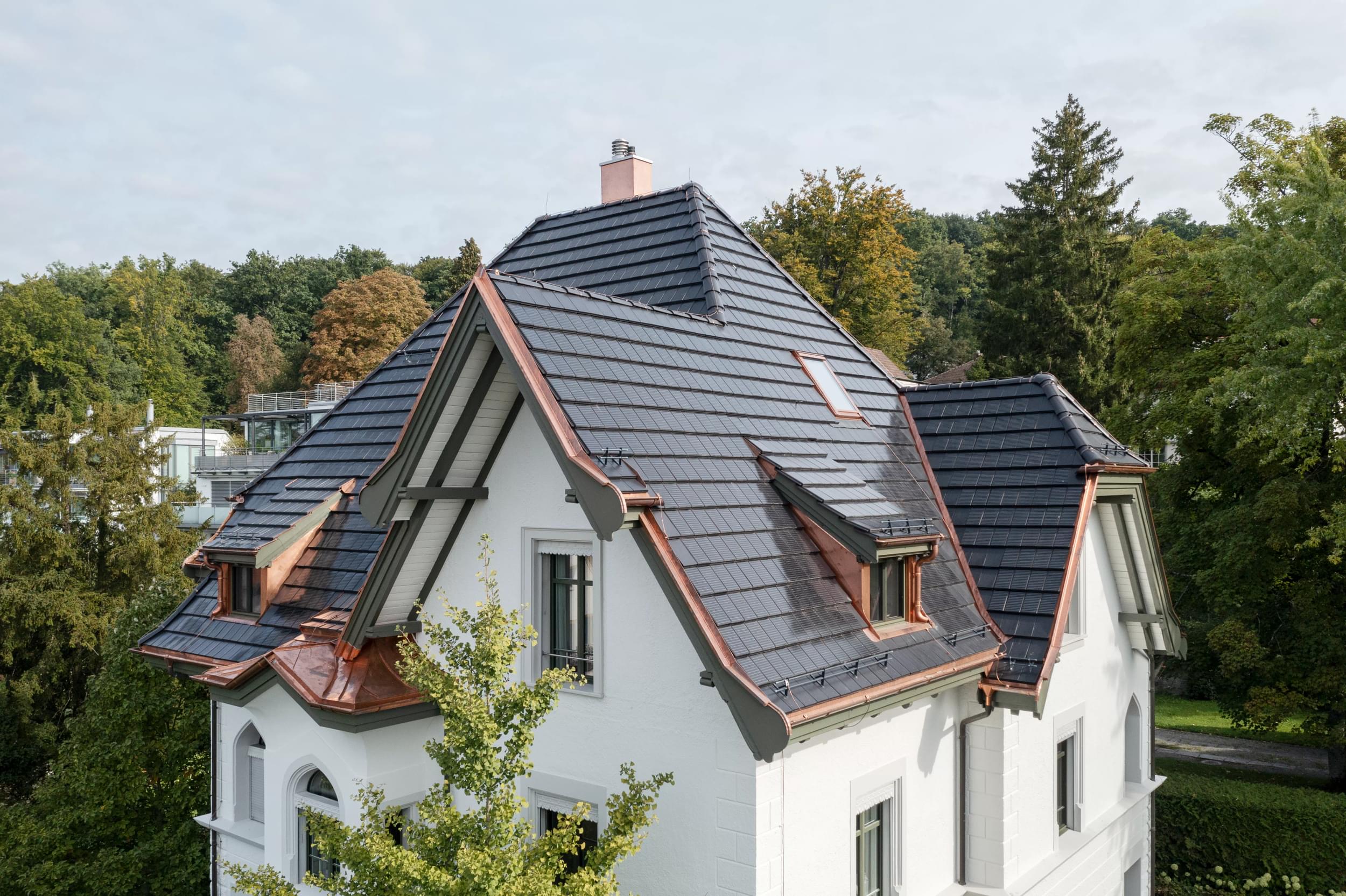 Aufnahme des Dachs der Stadtvilla Zürich